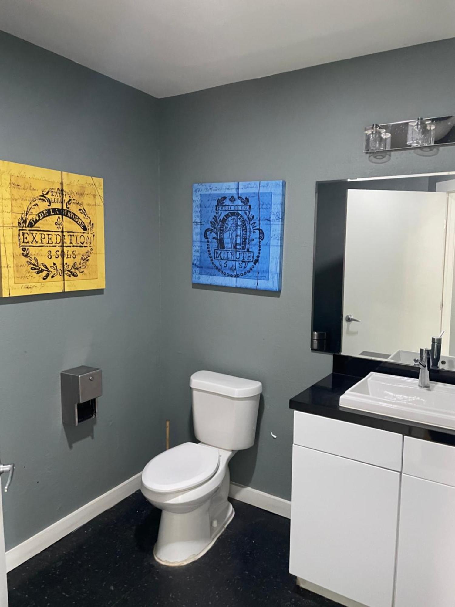 Huge One Bedroom With 2 Queen Size Beds Houston Extérieur photo