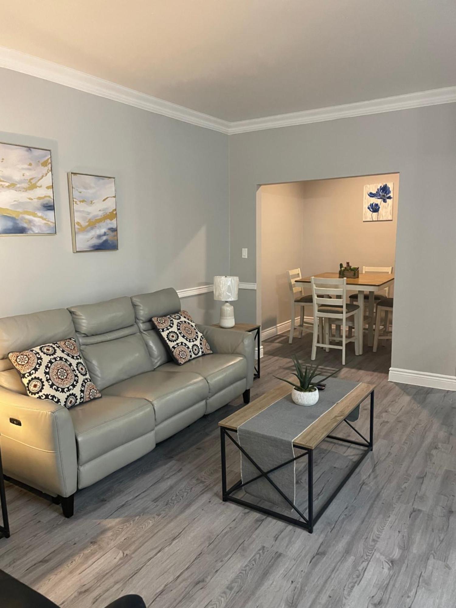 Huge One Bedroom With 2 Queen Size Beds Houston Extérieur photo
