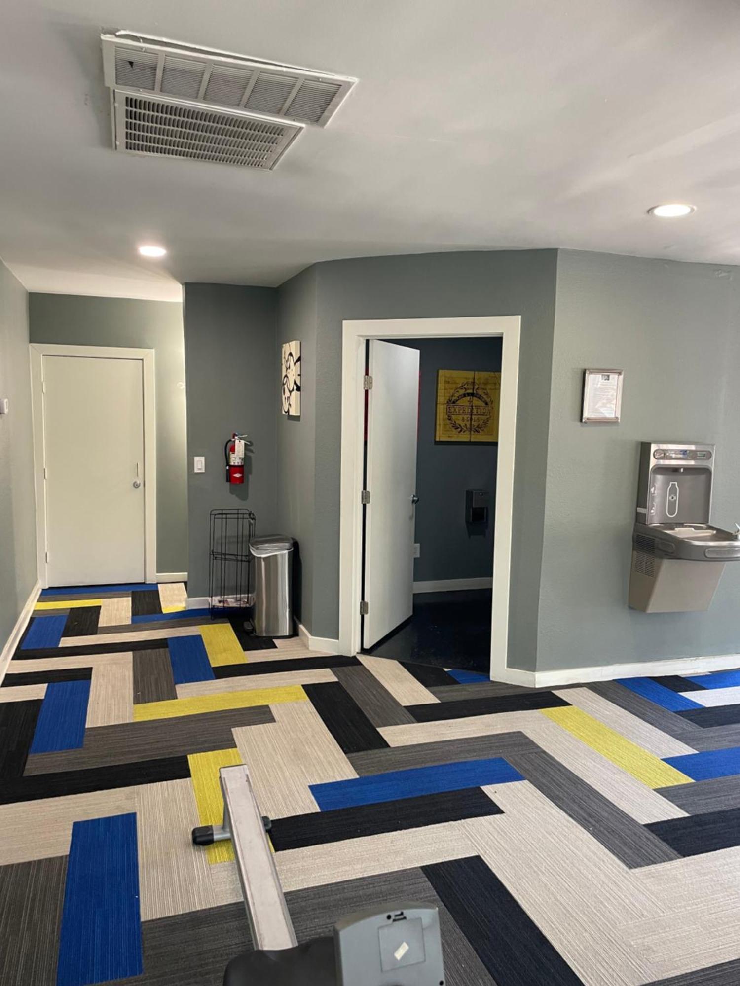 Huge One Bedroom With 2 Queen Size Beds Houston Extérieur photo